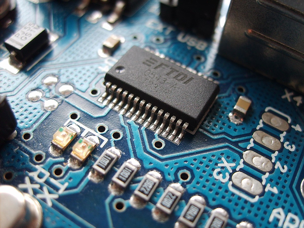 Electronic components on a printed circuit board